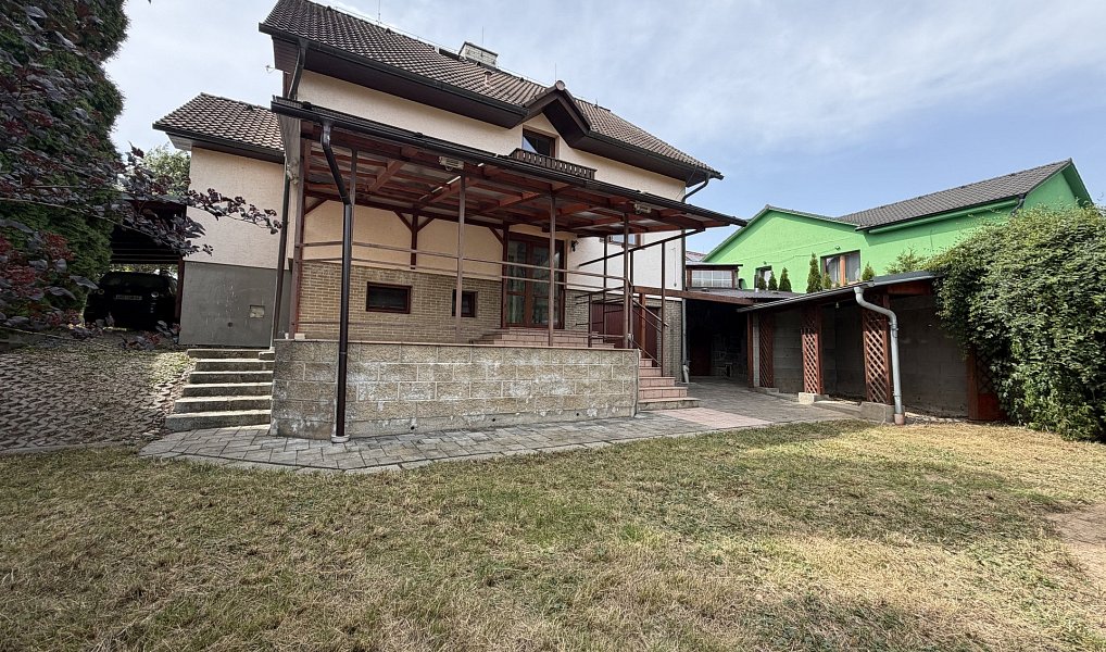 Prodej domu 184 m² s pozemkem 1 865 m², Tršice – náhled fotky 32