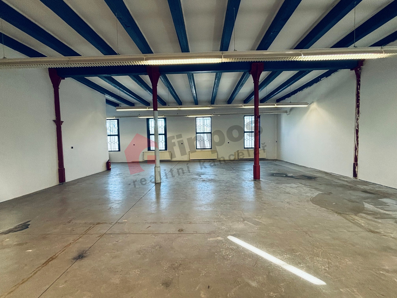 Pronájem skladovacích prostor 152 m² – fotografie 5