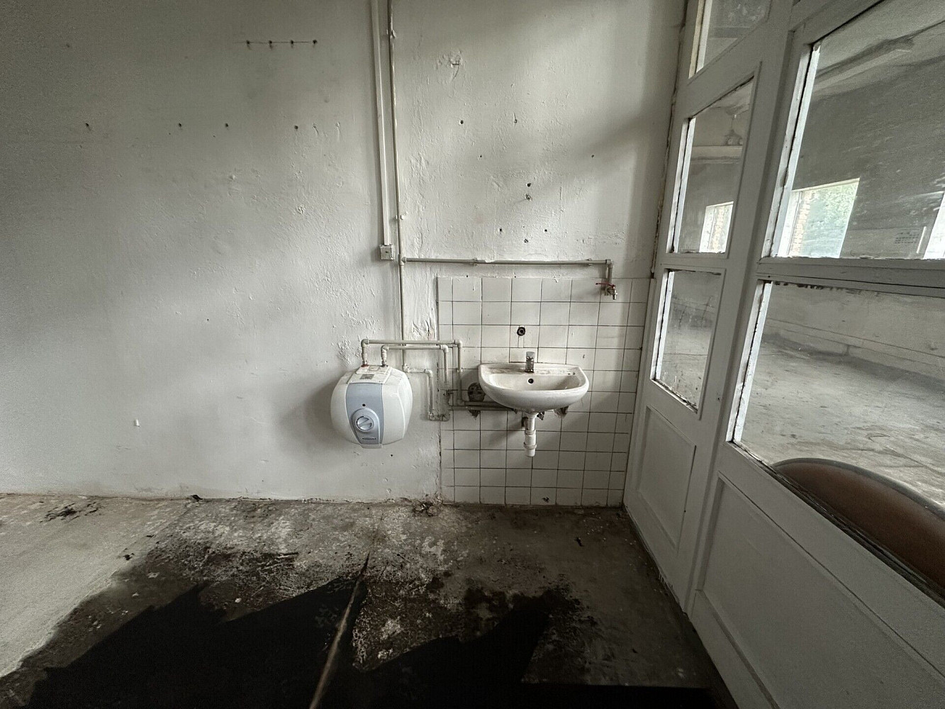 Pronájem výrobních prostor 200 m² – fotografie 5