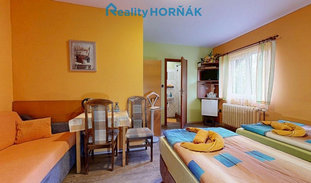 Prodej domu 364 m² s pozemkem 1 261 m², Votice – náhled fotky 19
