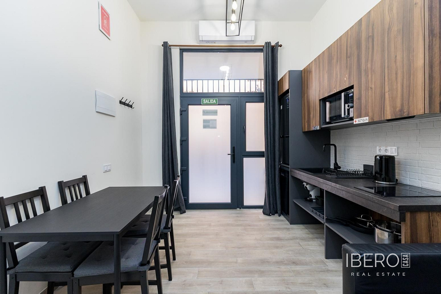Piso 3+kk – València, Ciutat Vella - Vista 4