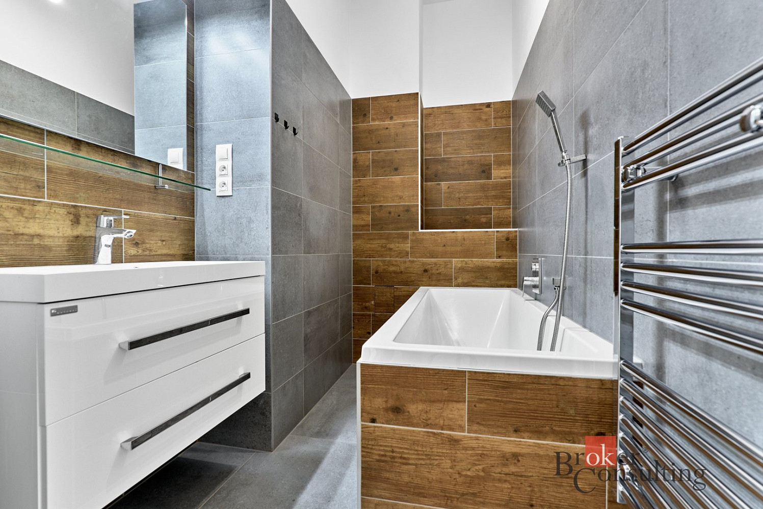 Pronájem bytu 3+kk 90 m²