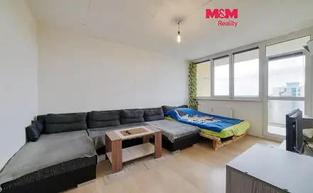 Prodej bytu 2+1 63 m², Bělojarská, Tachov
