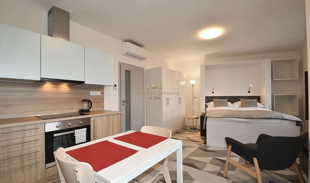 Prodej bytu 1+kk 30 m², Praha – náhled fotky 5