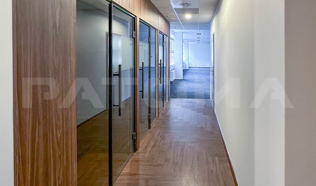 Pronájem kanceláře 1 620 m², Praha – náhled fotky 7
