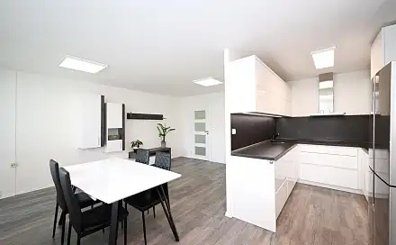 Pronájem bytu 3+kk 71 m²