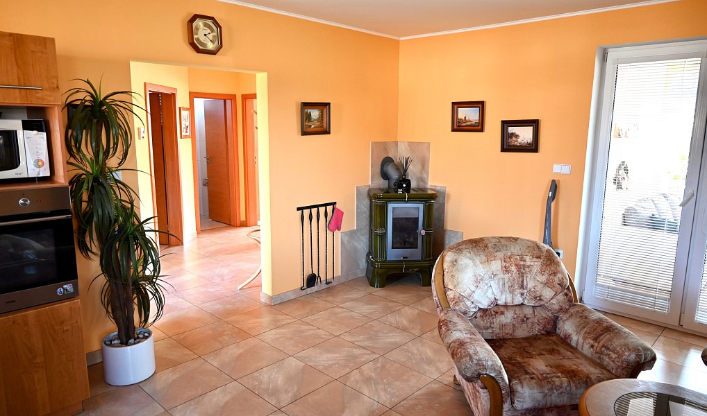 Prodej domu 98 m² s pozemkem 972 m², Vrbová Lhota – náhled fotky 13