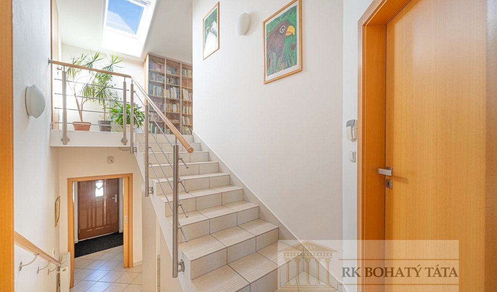 Prodej domu 192 m² s pozemkem 324 m², Velké Přílepy – náhled fotky 15