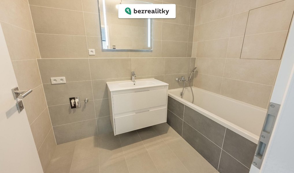 Prodej bytu 2+kk 59 m², Plzeň – náhled fotky 12