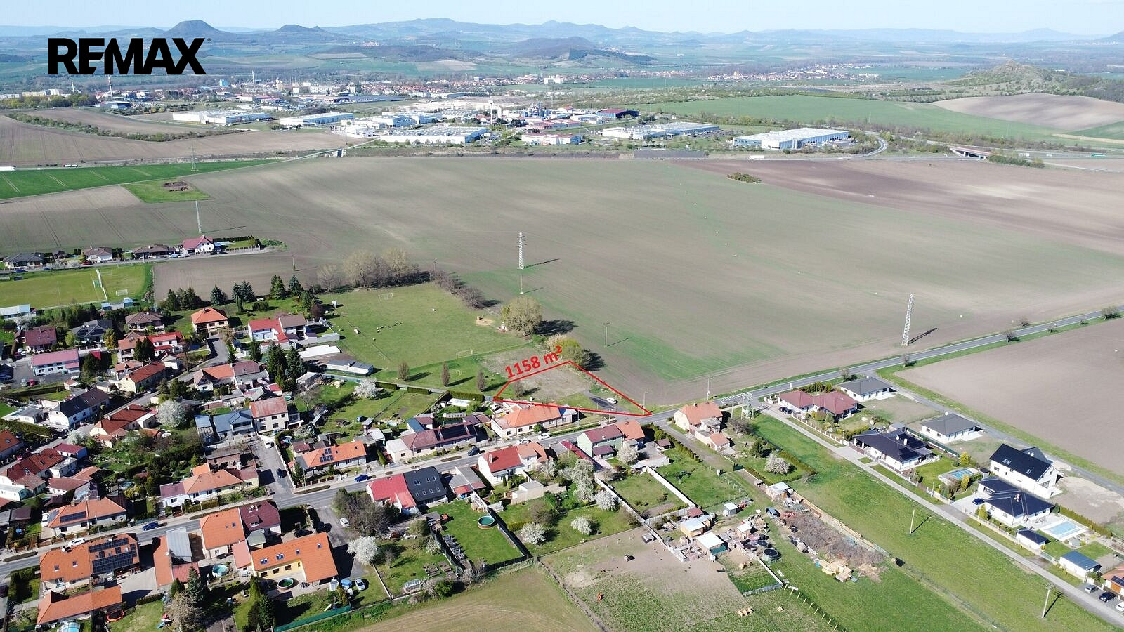 Prodej stavebního pozemku 1 158 m² – fotografie 3