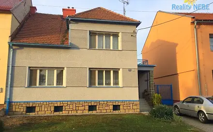 Pronájem domu 150 m² s pozemkem 1 406 m², Sokolská, Hluk, okres Uherské Hradiště