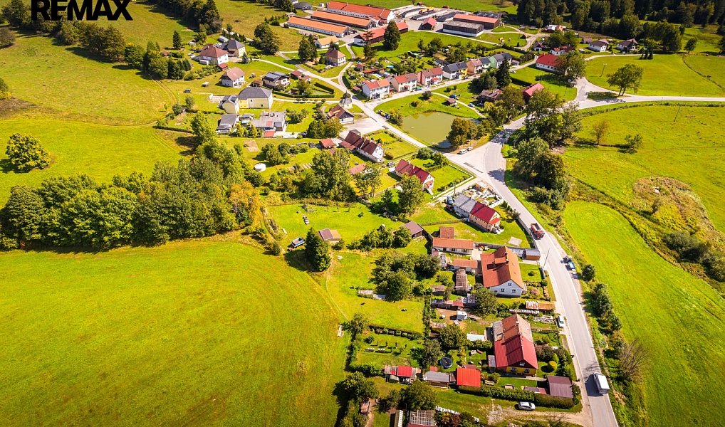 Prodej stavebního pozemku 1 374 m², Frymburk – náhled fotky 2