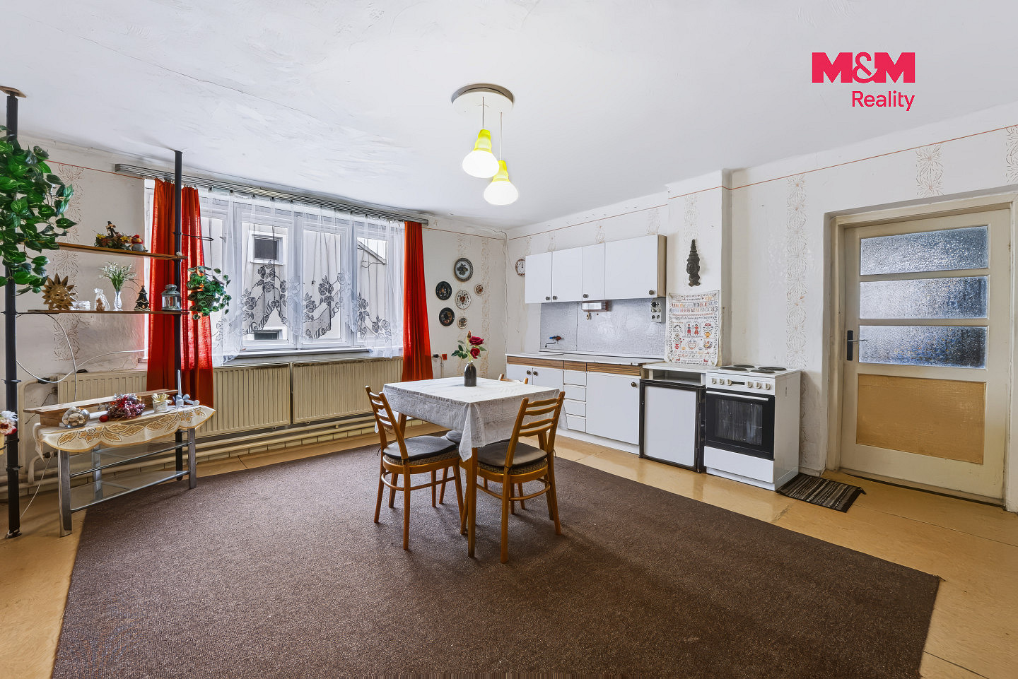 Prodej domu 169 m² s pozemkem 909 m² – fotografie 3