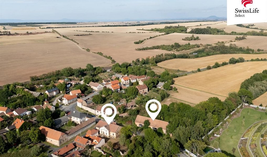 Prodej domu 620 m² s pozemkem 6 027 m², Klobuky – náhled fotky 3