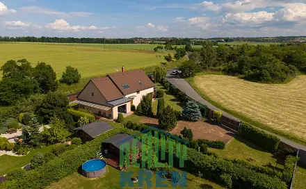 Prodej domu 151 m² s pozemkem 1 144 m², V Topolech, Unhošť, okres Kladno