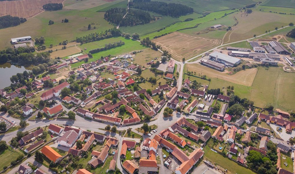 Prodej stavebního pozemku 921 m², Velký Bor – náhled fotky 9