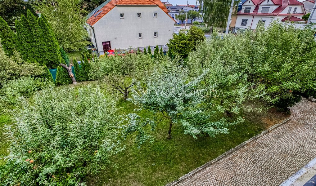 Prodej domu 652 m² s pozemkem 885 m², České Budějovice – náhled fotky 10