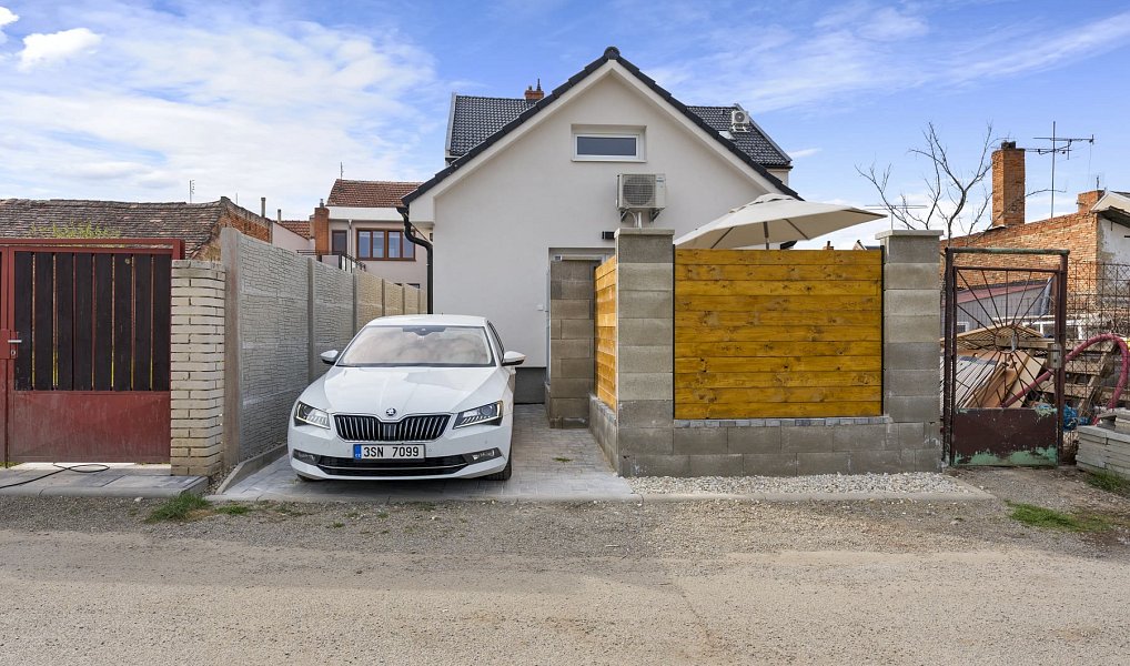 Prodej bytu 1+1 54 m², Telnice – náhled fotky 3
