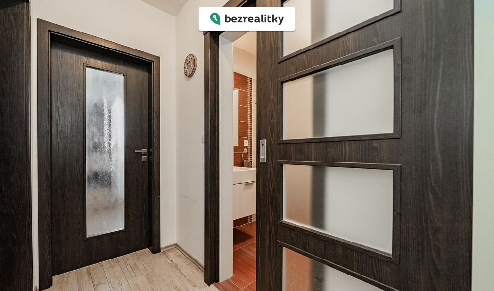 Prodej bytu 3+kk 72 m², Kostelec nad Labem – náhled fotky 8