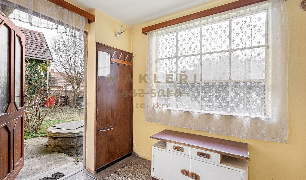 Prodej domu 400 m² s pozemkem 1 899 m², Cítov – náhled fotky 12