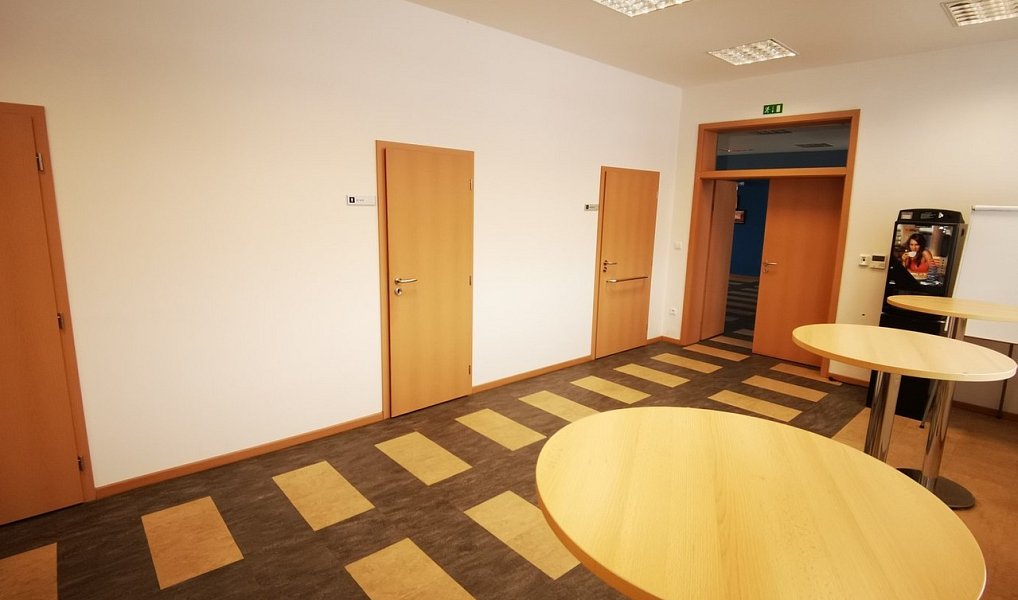 Pronájem kanceláře 320 m², Jihlava – náhled fotky 6
