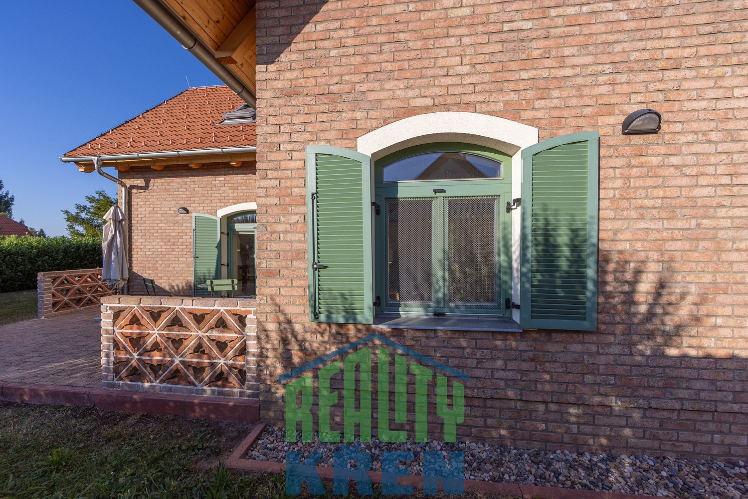 Prodej domu 212 m² s pozemkem 383 m² – fotografie 3