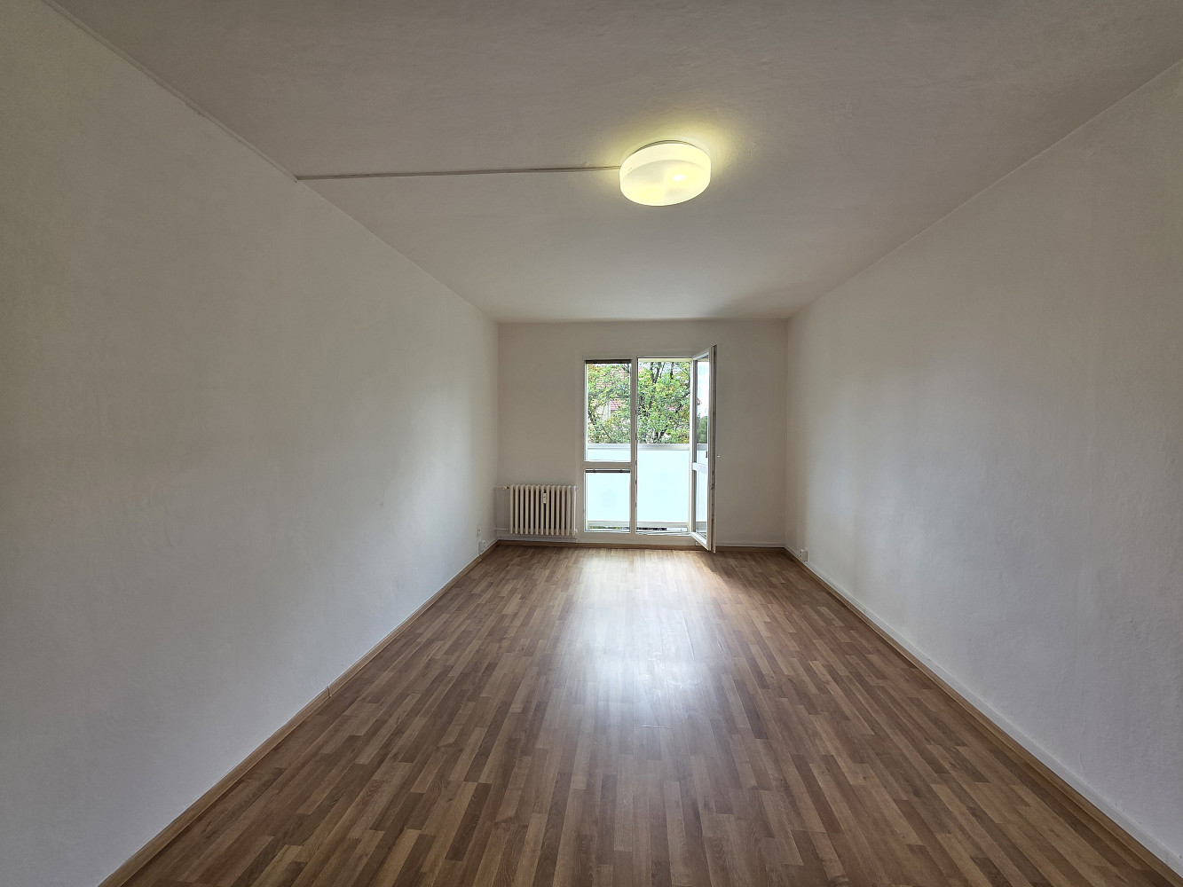 Pronájem bytu 2+1 56 m² – fotografie 3