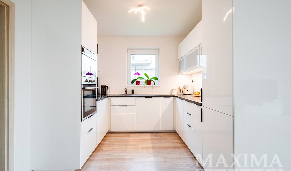Prodej domu 124 m² s pozemkem 370 m², Roztoky – náhled fotky 4