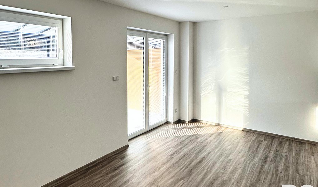 Prodej bytu 2+kk 125 m², Bělá pod Bezdězem – náhled fotky 7