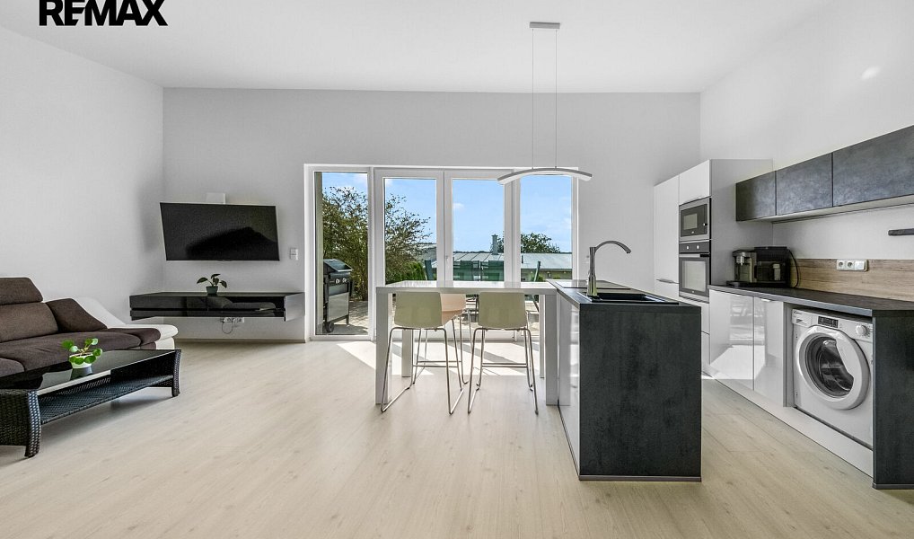 Prodej domu 83 m² s pozemkem 375 m², Tehov – náhled fotky 2