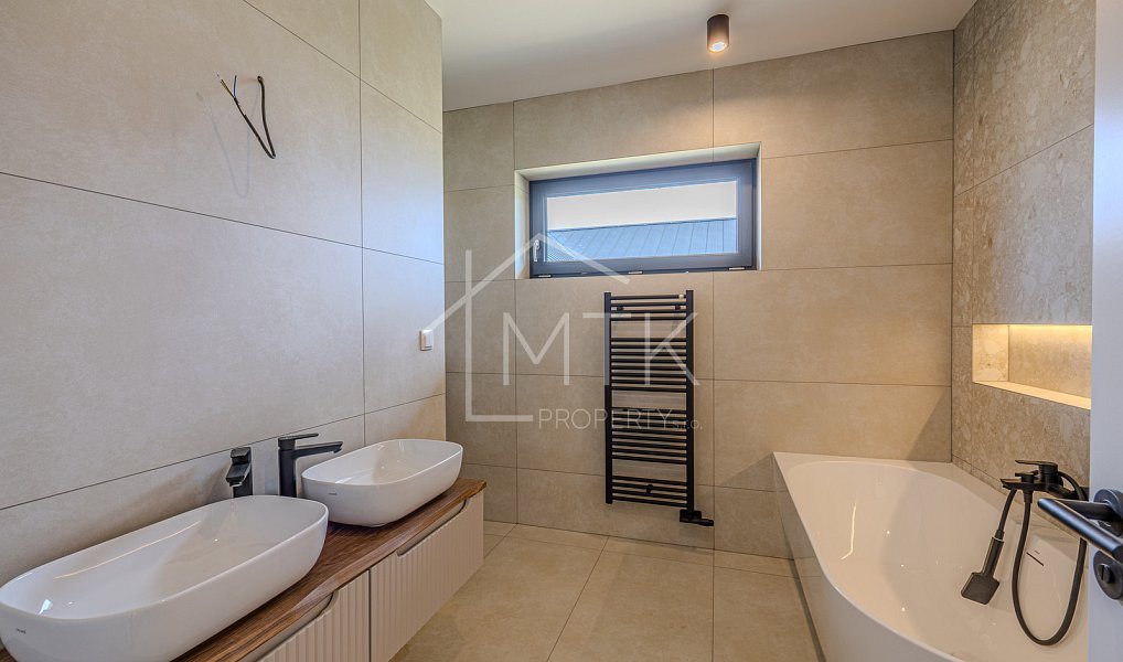 Prodej domu 106 m² s pozemkem 709 m², Šenov – náhled fotky 3