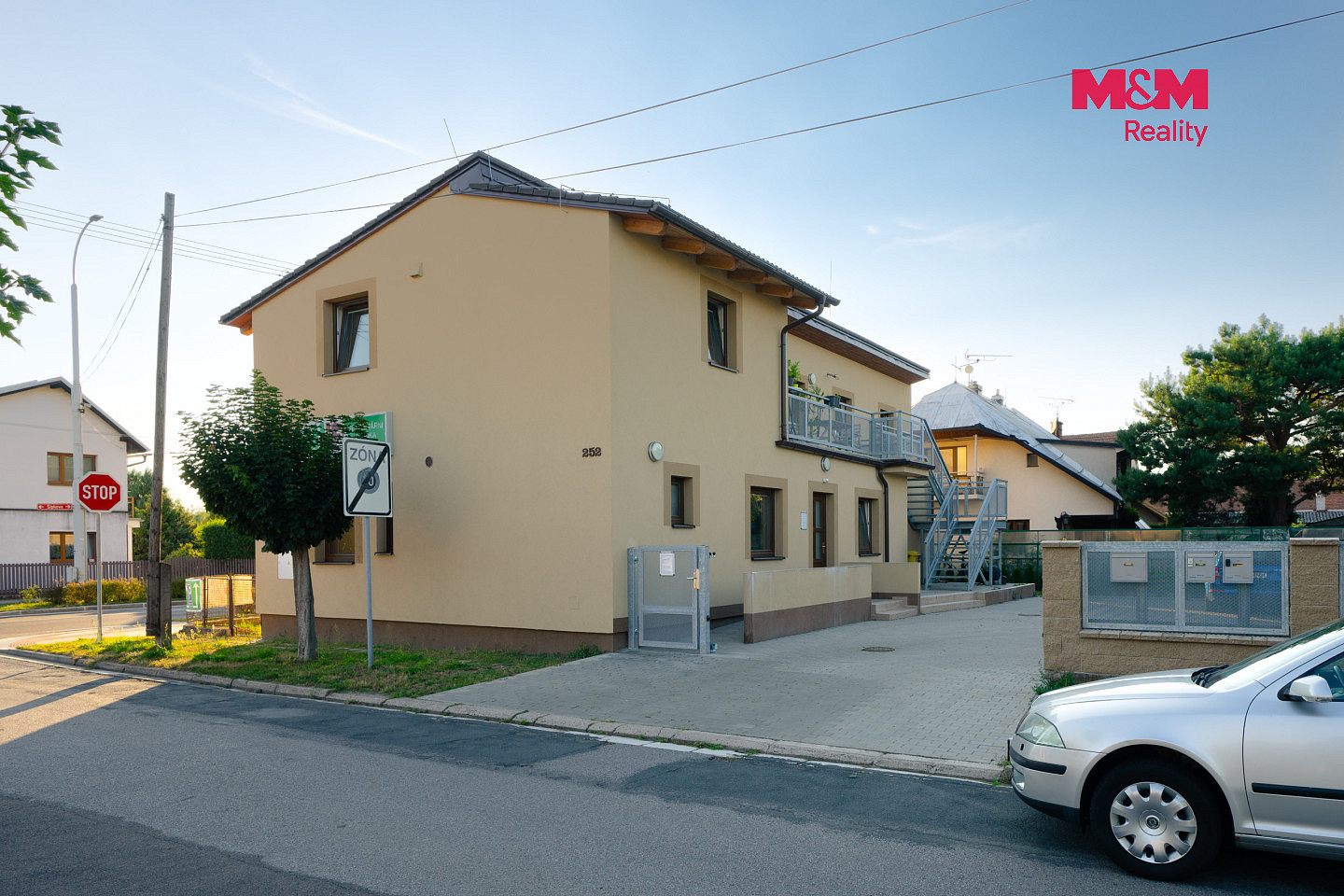 Prodej obchodních prostor 107 m² – pohled 2