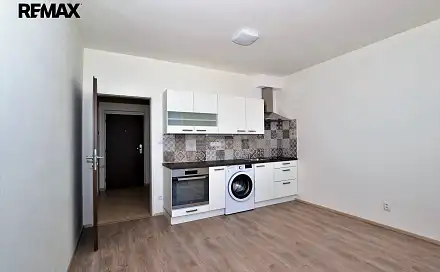 Pronájem bytu 1+kk 23 m²