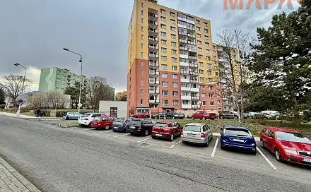 Pronájem bytu 2+1 62 m², Holešická, Chomutov