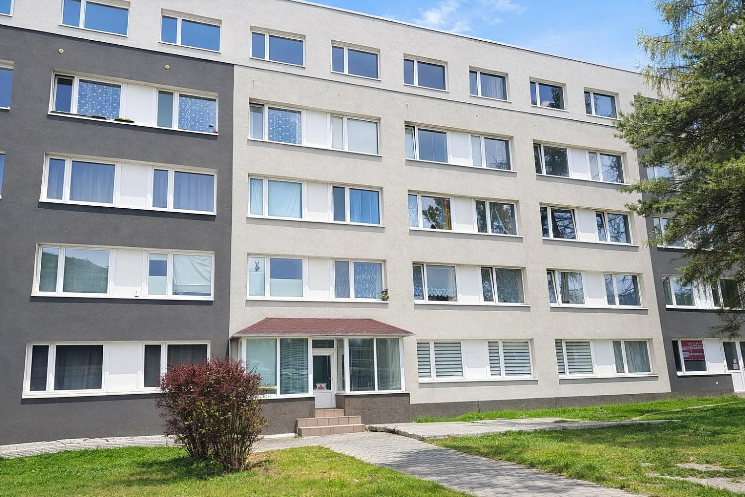 Pronájem kanceláře 36 m²