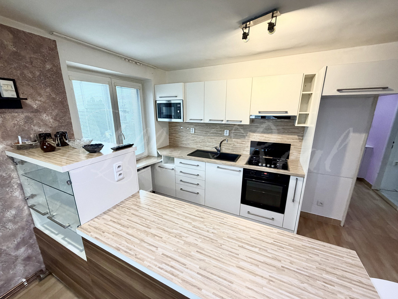Pronájem bytu 3+kk 83 m² – fotografie 5