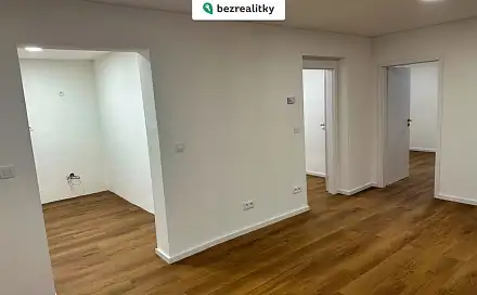 Prodej bytu 2+1 54 m², Nádražní, Jindřichův Hradec - Jindřichův Hradec II