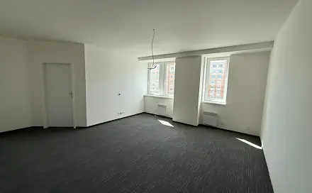 Pronájem bytu 2+kk 50 m², Žižkovo náměstí, Chomutov