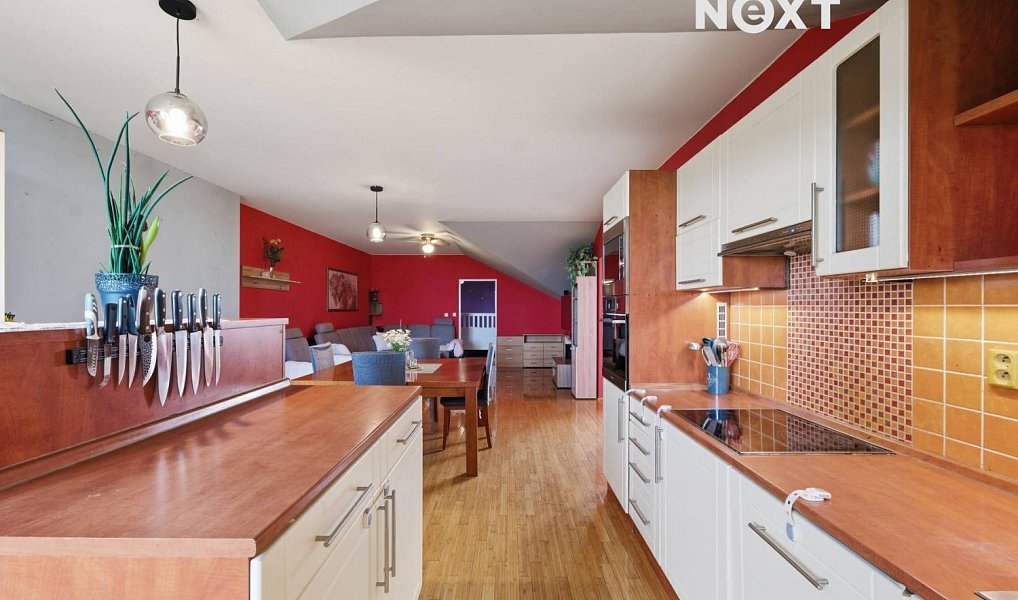 Prodej bytu 3+kk 109 m², Chvaletice – náhled fotky 6