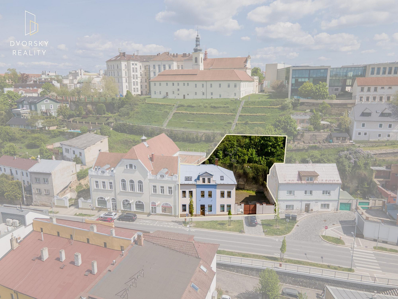 Prodej kanceláře 305 m² — photo 2