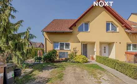 Prodej domu 128 m² s pozemkem 330 m², Nad Hřištěm, Nová Ves, okres Praha-východ