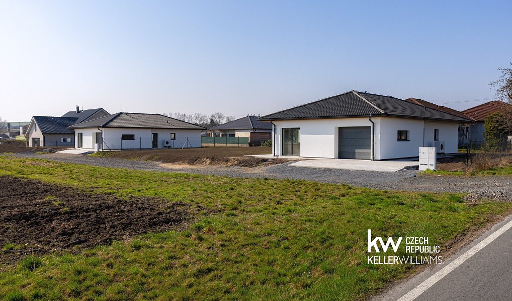 Prodej domu 124 m² s pozemkem 860 m², Cítoliby – fotka 1 z 27