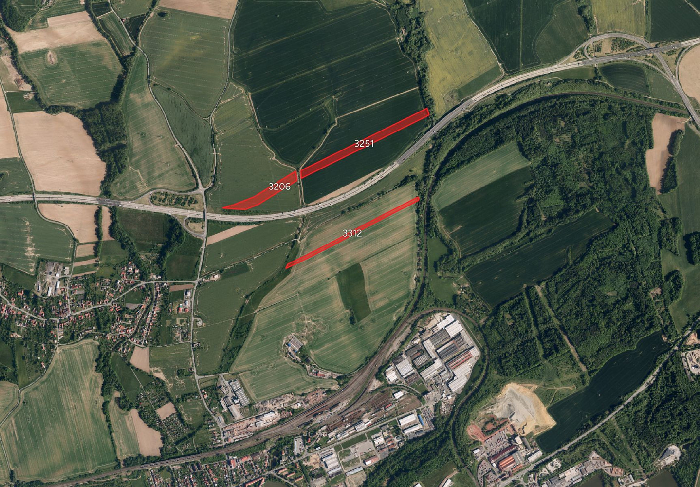 Prodej pole 83 649 m²