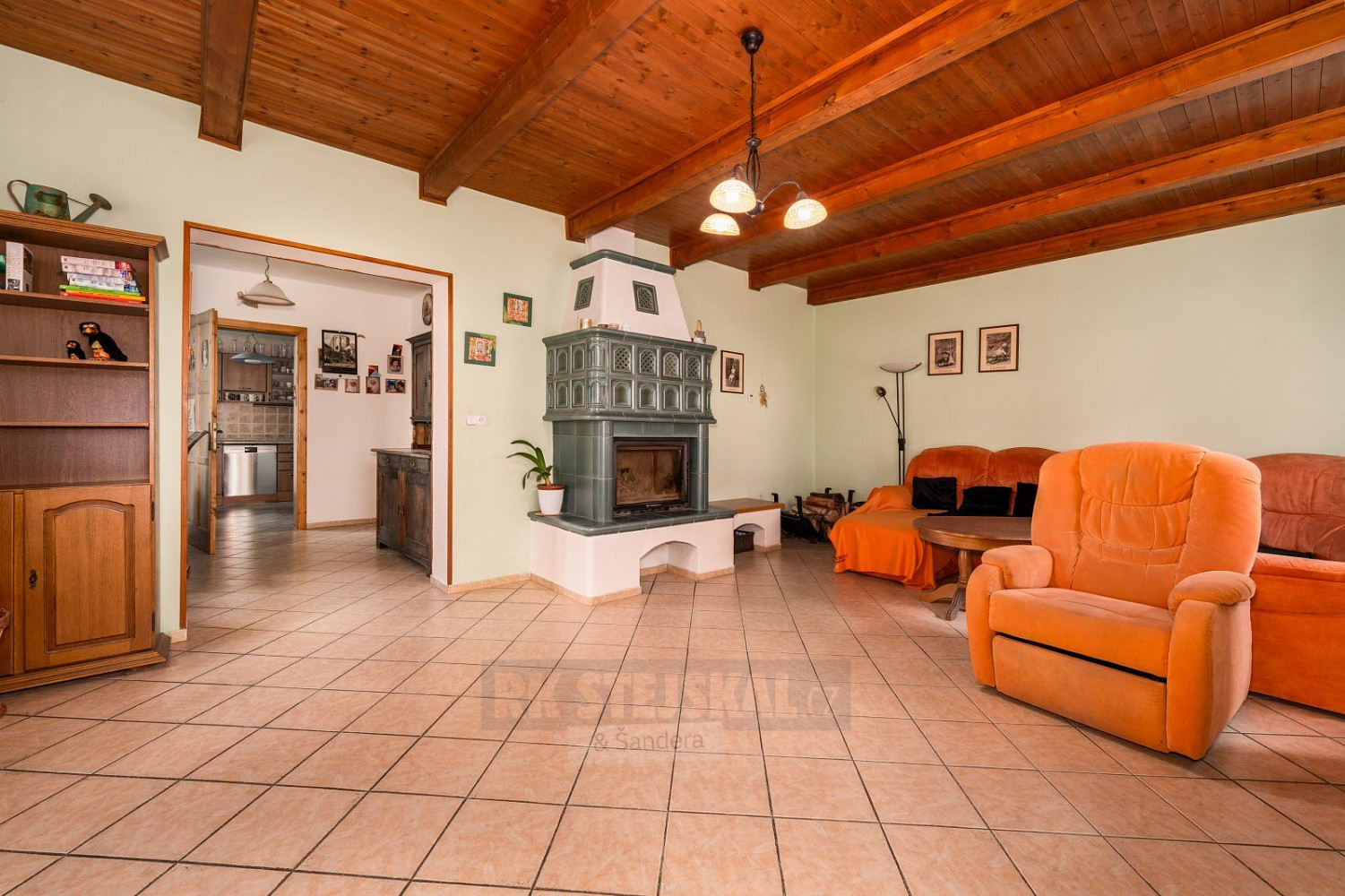 Prodej domu 113 m² s pozemkem 1 501 m² — photo 2
