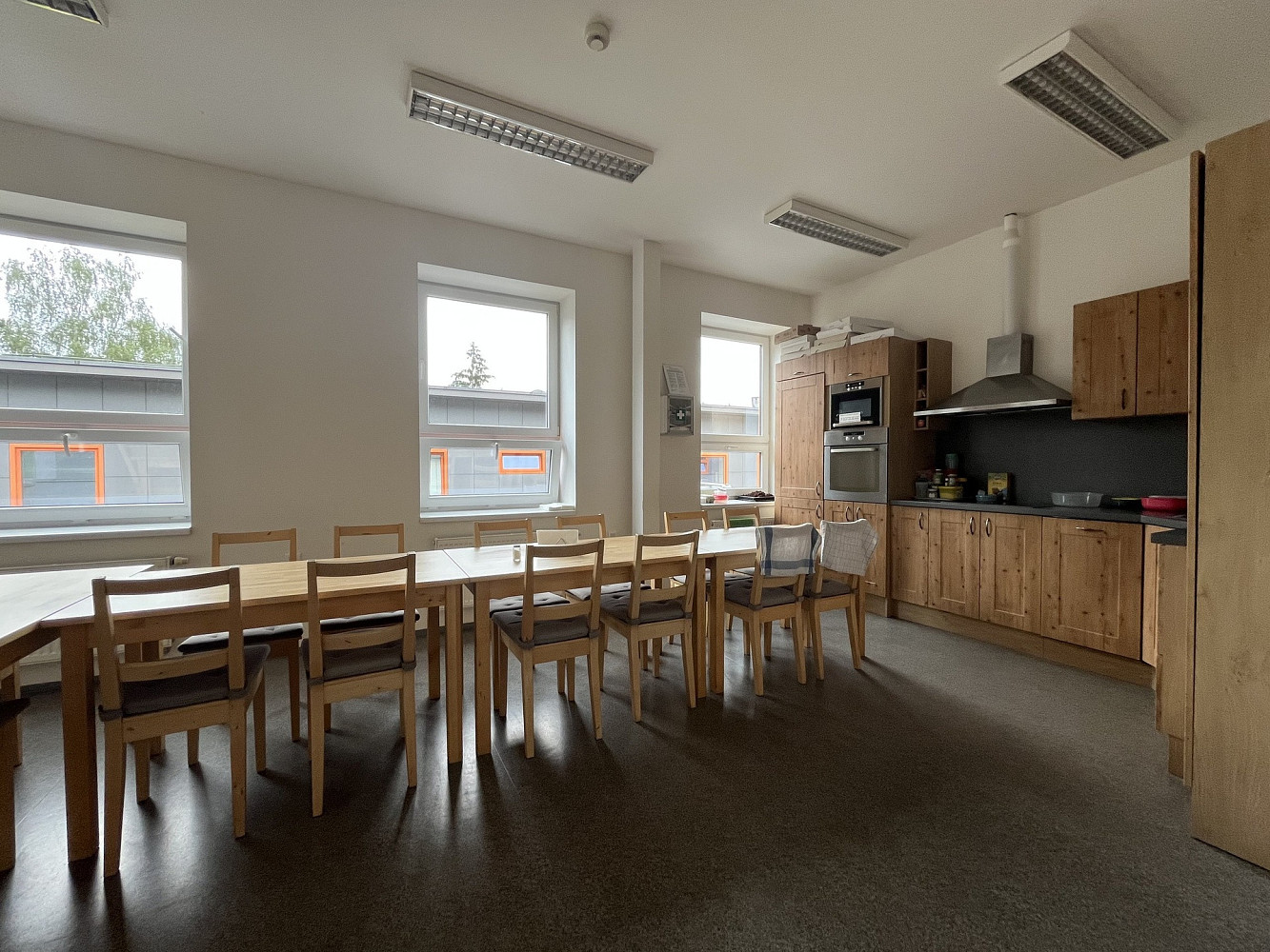 Pronájem kanceláře 232 m² – fotografie 5