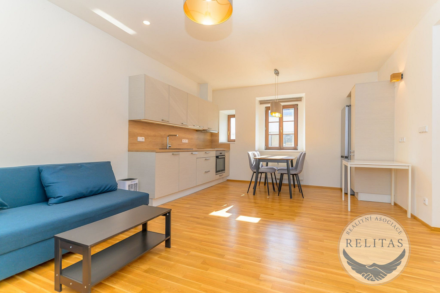Pronájem bytu 2+kk 53 m², Praha