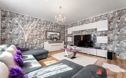 Prodej bytu 1+1 49 m², Korunní, Ostrava - Mariánské Hory