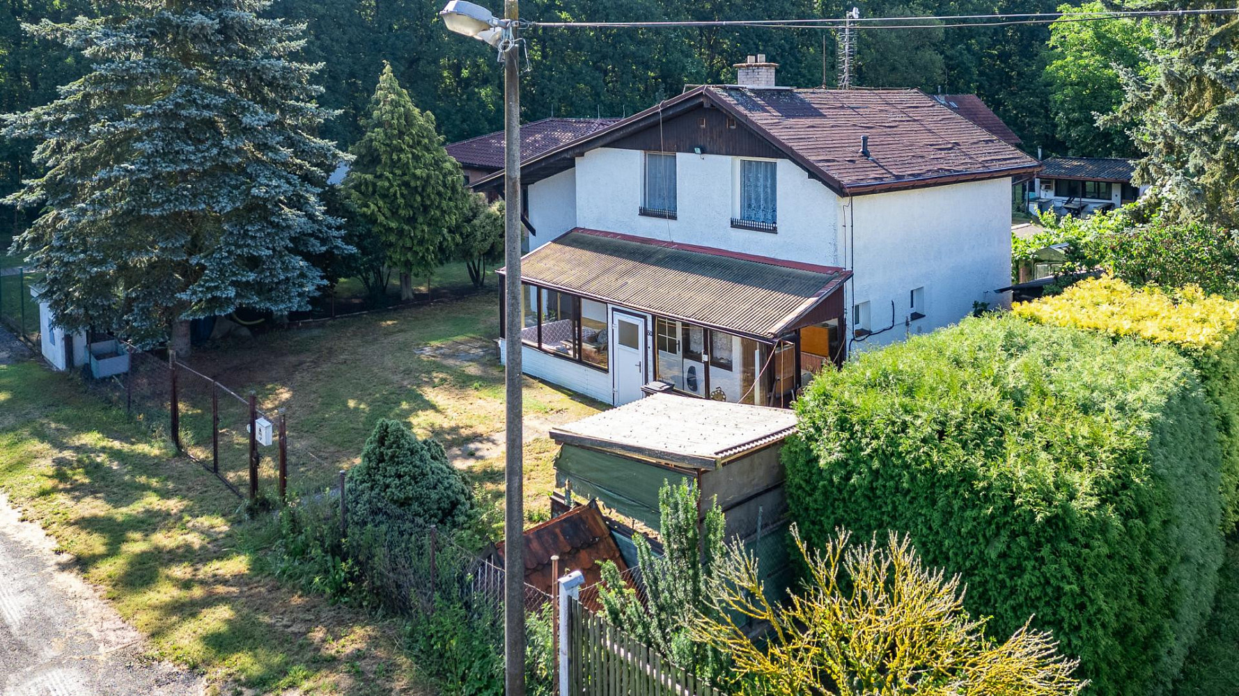 Prodej domu 110 m² s pozemkem 944 m² — photo 2