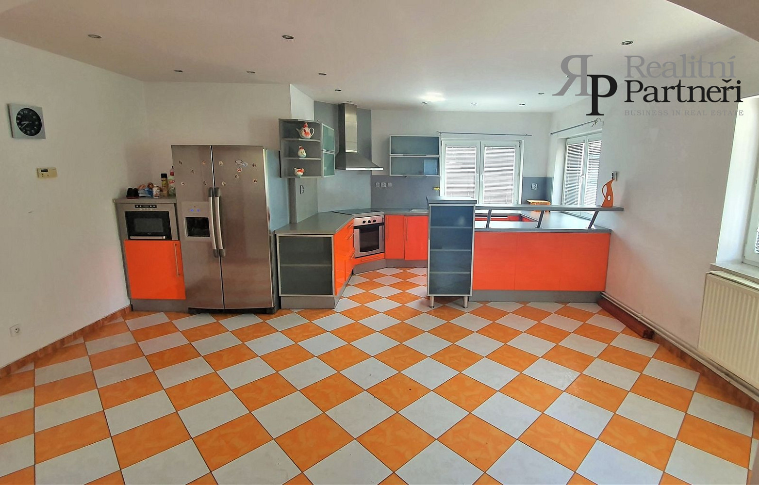 Prodej domu 100 m² s pozemkem 400 m² - View 3