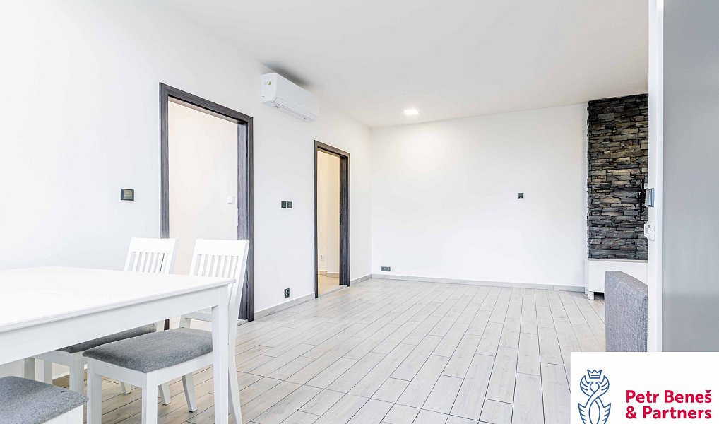 Prodej bytu 3+kk 69 m², Nové Strašecí – náhled fotky 9
